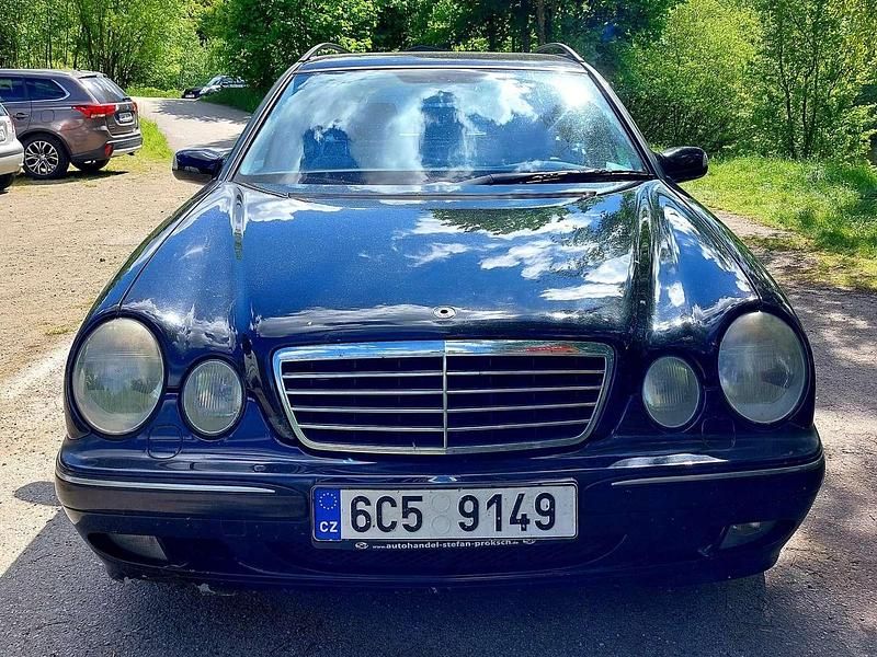 Gebraucht Mercedes 240 Avantgarde 231 PS (169 kW) 2003 Schwarz Kombi