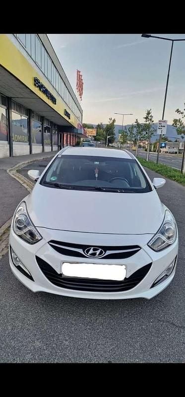 Gebraucht 2015 Hyundai i40 Style Kombi | € 6.000 - Bild 1/4