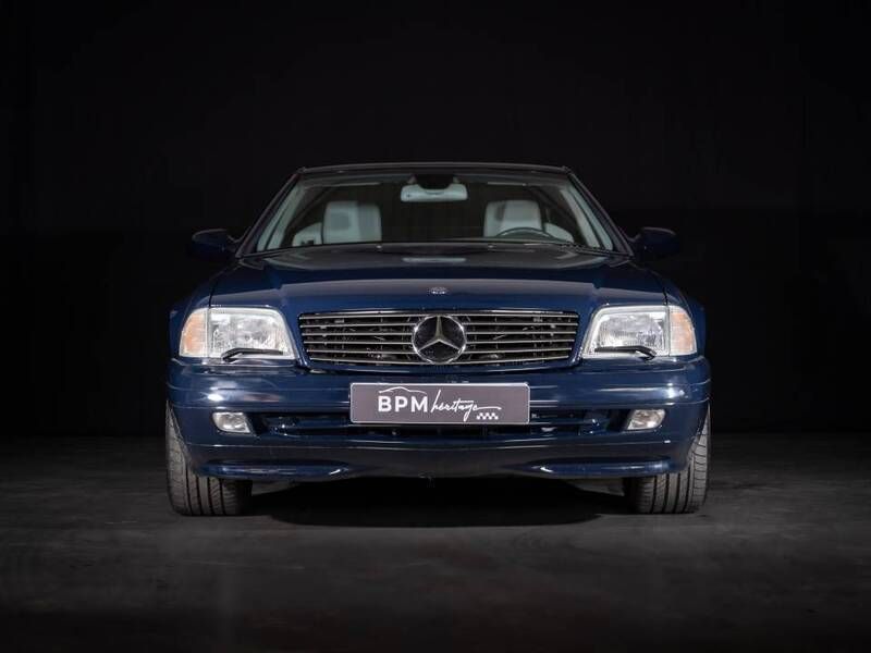Blau Gebraucht 1998 Mercedes SL320 Cabrio | € 95.000 - Bild 1/4