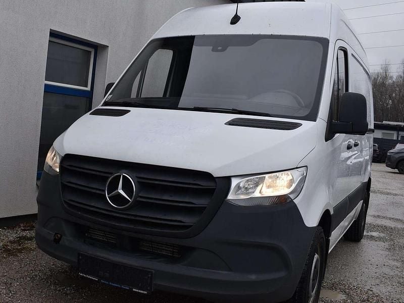 Weiß Gebraucht 2021 Mercedes Sprinter Van | € 19.990 (Superpreis) - Bild 1/4