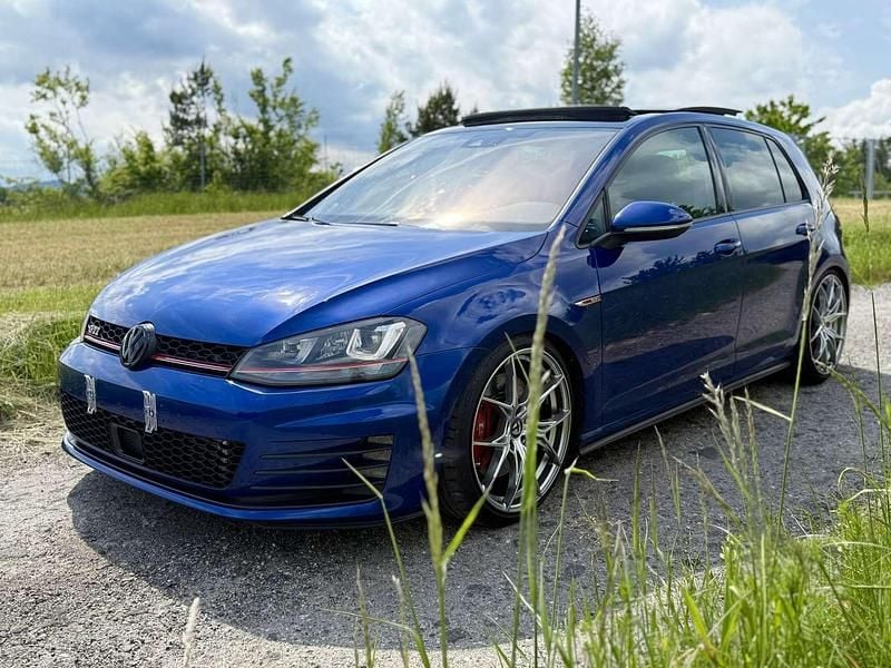 Gebraucht VW Golf VII GTI 230 PS (169 kW) 2014 Limousine