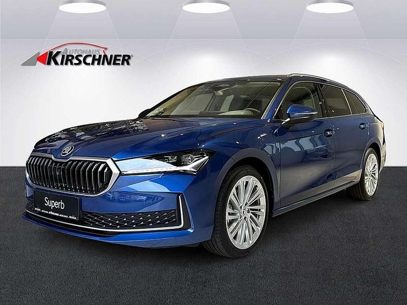 Blau Gebraucht 2025 Skoda Superb Selection Kombi | € 46.990 - Bild 1/4