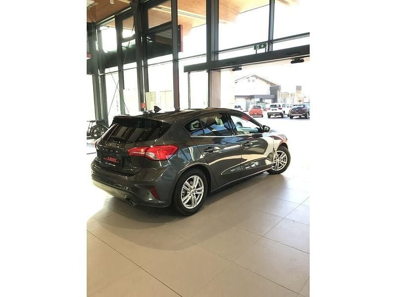 Gebraucht Ford Focus Cool & Connect 101 PS (74 kW) 2020 Limousine