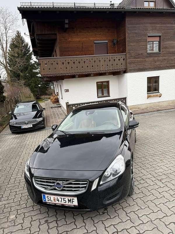 Gebraucht Volvo S60 114 PS (83 kW) 2013 Schwarz Limousine