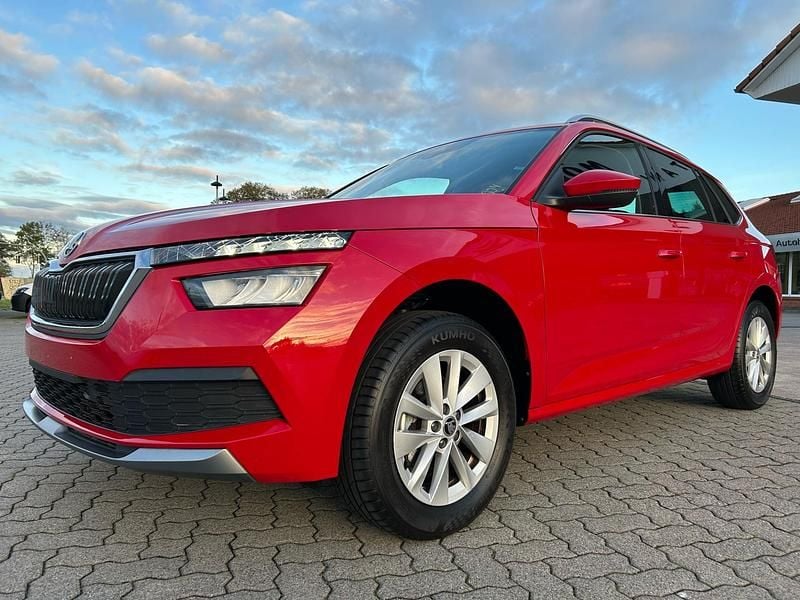 Rot Gebraucht 2024 Skoda Kamiq Ambition SUV | € 22.372 (Superpreis) - Bild 1/2