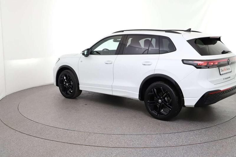 Neu VW Tiguan Sport 193 PS (141 kW) 2025 Weiß SUV
