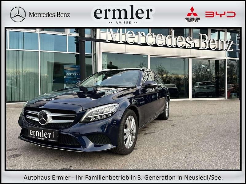 Blau Gebraucht 2019 Mercedes C200 Kombi | € 21.900 (Fairer Preis) - Bild 1/4