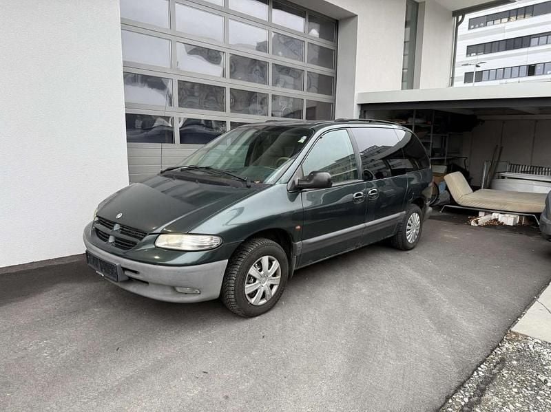 Gebraucht Chrysler Voyager 174 PS (127 kW) 2001 Van / Kleinbus