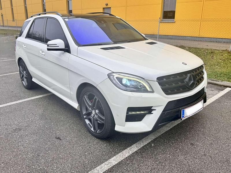 Gebraucht 2013 Mercedes ML350 AMG SUV | € 18.300 (Fairer Preis) - Bild 1/4