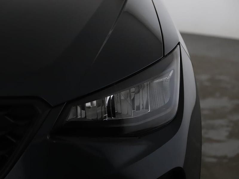 Gebraucht Seat Arona Style 116 PS (85 kW) 2024 Grau SUV