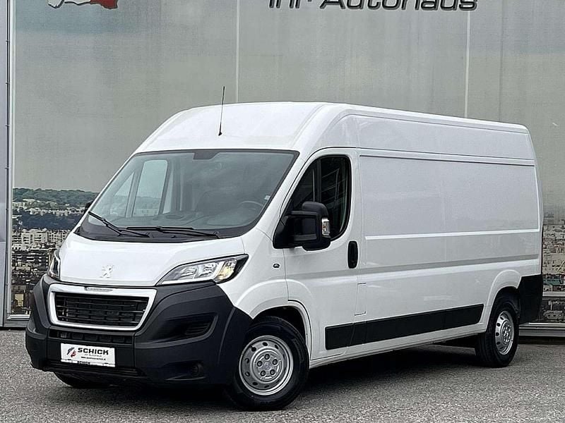 Gebraucht Peugeot Boxer 100 kW (136 PS) 2022 Weiß Van