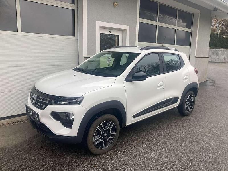 Gebraucht Dacia Spring Expression 33 kW (45 PS) 2022 Weiß Kleinwagen