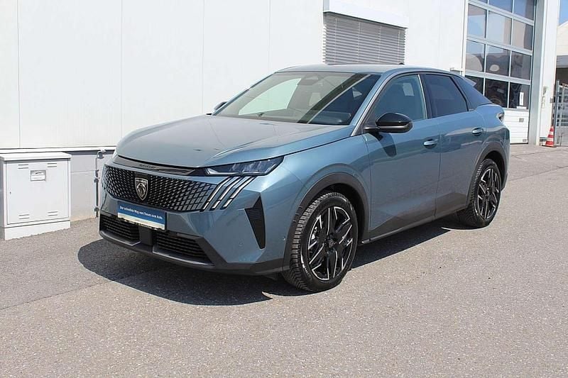 Gebraucht Peugeot 3008 Allure 136 PS (100 kW) 2024 Grün SUV