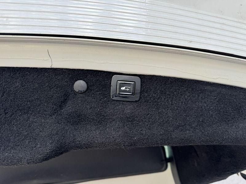 Gebraucht Opel Insignia Edition 140 PS (102 kW) 2014 Kombi