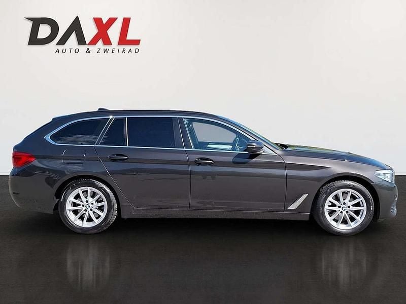 Gebraucht BMW 520 190 PS (139 kW) 2017 Braun Limousine