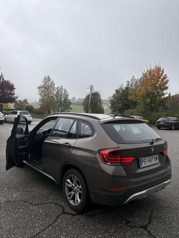 Gebraucht BMW X1 143 PS (105 kW) 2012 SUV