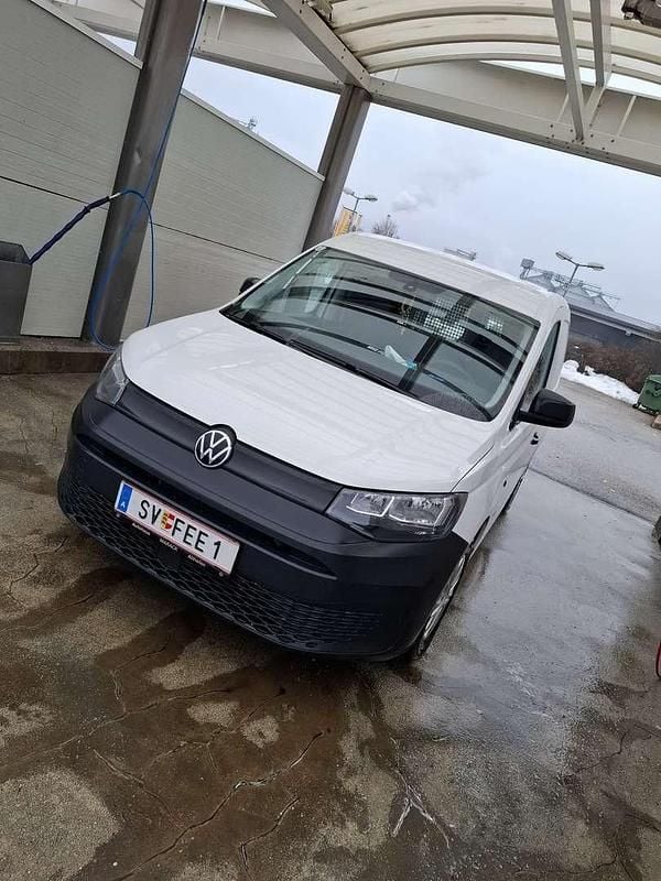 Gebraucht VW Caddy 102 PS (75 kW) 2023 Van / Kleinbus
