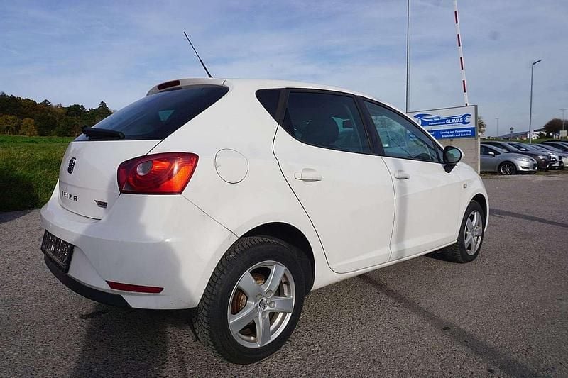 Gebraucht Seat Ibiza Style 69 PS (50 kW) 2013 Weiß Limousine
