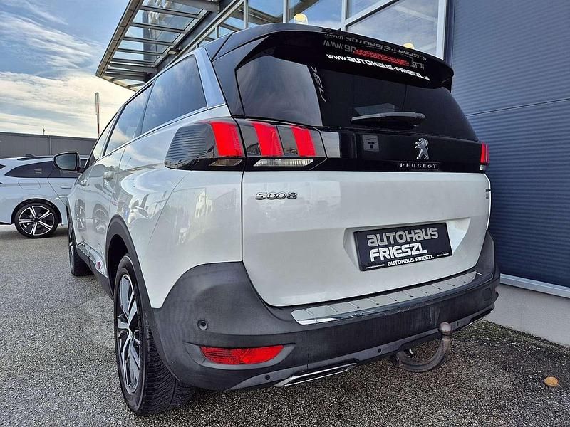 Gebraucht Peugeot 5008 GT-line 131 PS (96 kW) 2019 Weiß Van / Kleinbus
