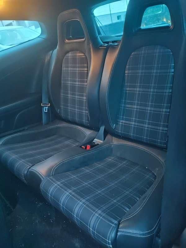 Gebraucht VW Scirocco Edition 122 PS (89 kW) 2011 Coupé