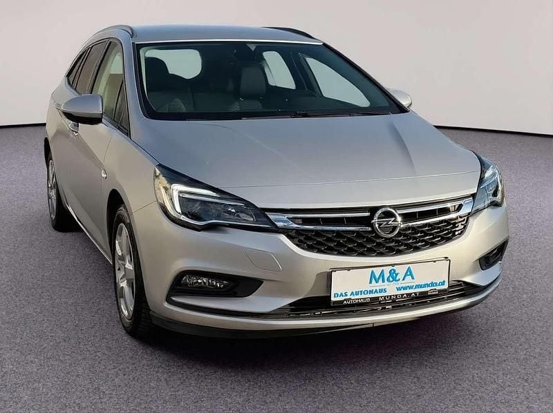 Gebraucht Opel Astra Edition 110 PS (80 kW) 2018 Grau Kombi