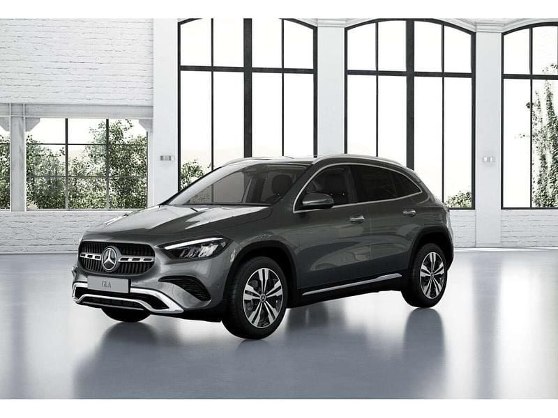 Gebraucht Mercedes GLA180 Edition 136 PS (100 kW) 2025 Mountaingrau metallic SUV