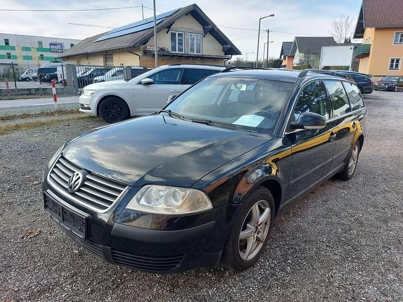 Gebraucht VW Passat 101 PS (74 kW) 2005 Schwarz Kombi