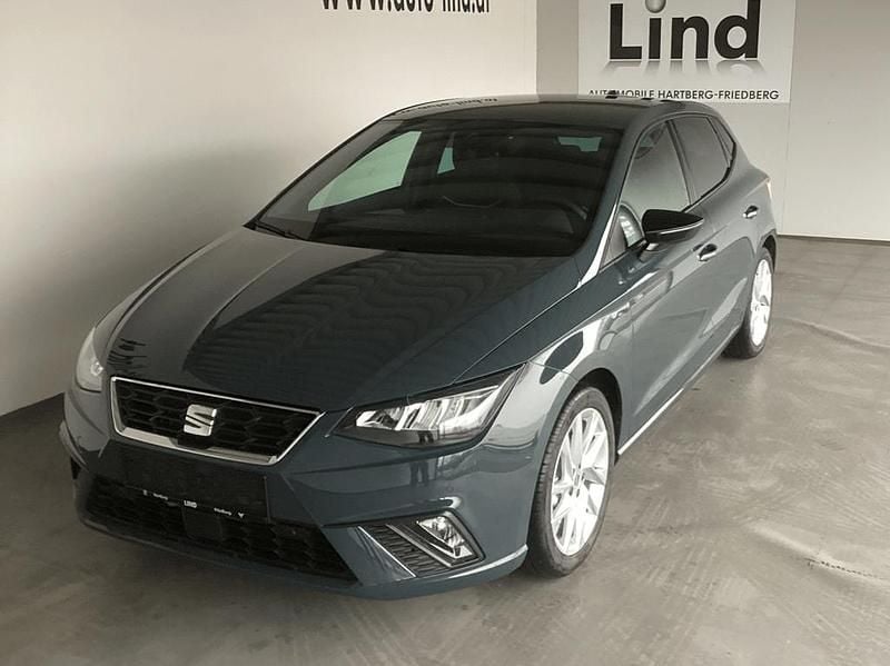 Neu Seat Ibiza FR 95 PS (69 kW) 2025 Dunkelblau  normal Kleinwagen