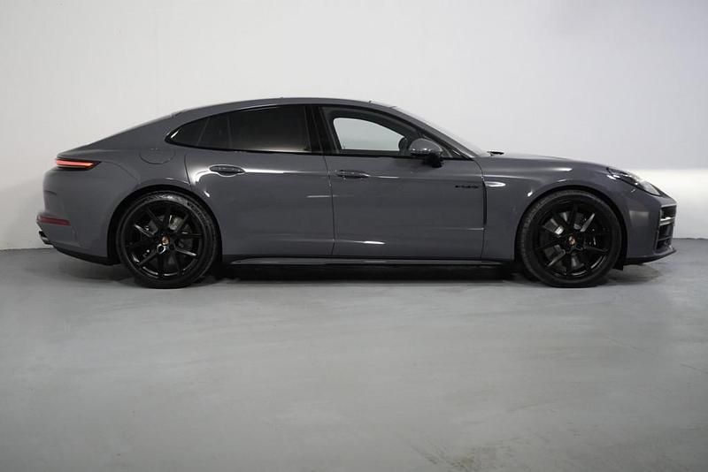 Gebraucht Porsche Panamera 4S 354 PS (260 kW) 2026 Mittelgrau  metallic Limousine