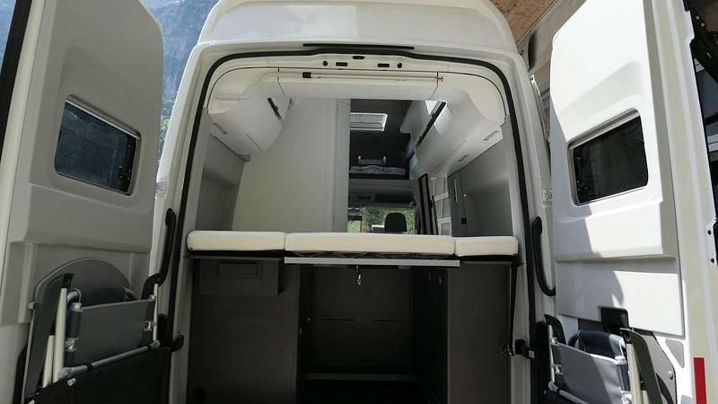 Gebraucht VW California California 177 PS (130 kW) 2021 Weiss  normal Van