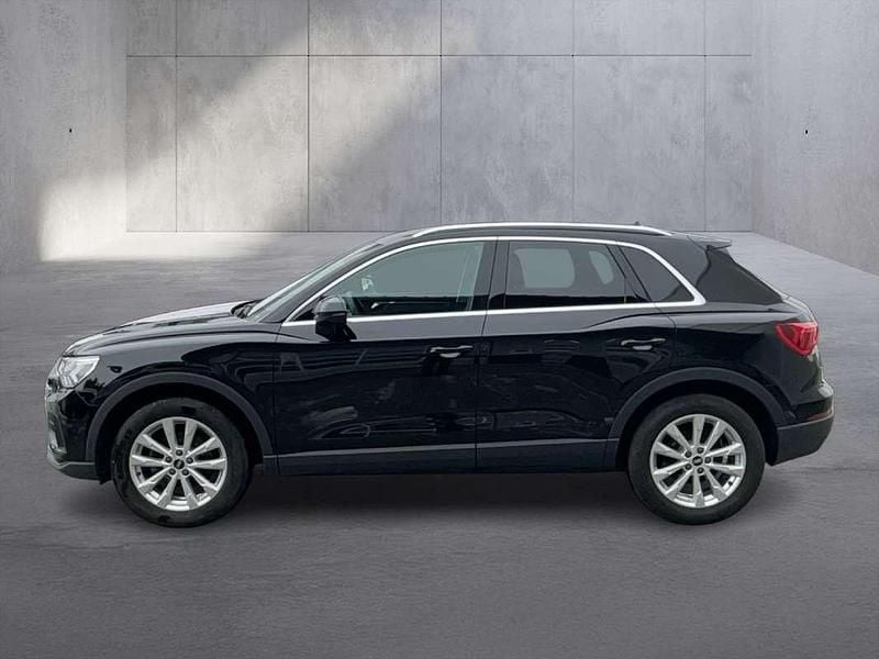 Gebraucht Audi Q3 150 PS (110 kW) 2021 Schwarz  metallicperleffektno SUV