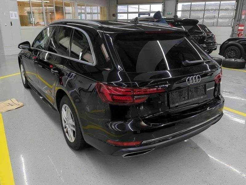 Gebraucht Audi A4 190 PS (139 kW) 2019 Schwarz Kombi