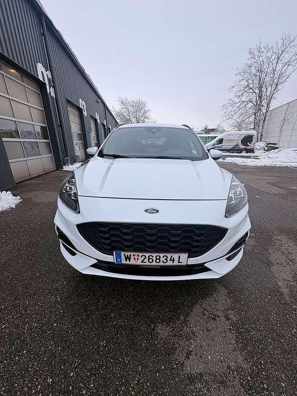 Gebraucht Ford Kuga ST-Line 152 PS (111 kW) 2021 SUV