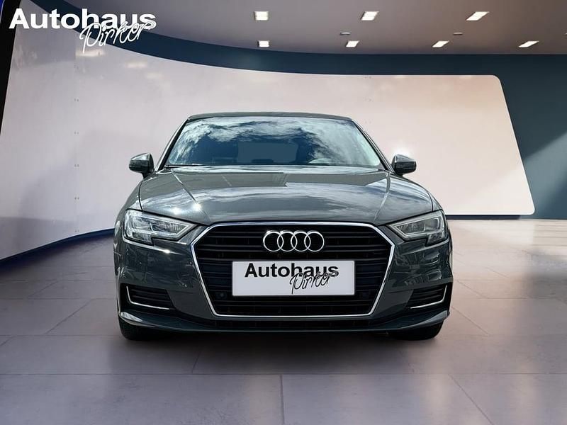 Gebraucht Audi A3 150 PS (110 kW) 2018 Mittelgrau  metallic Limousine