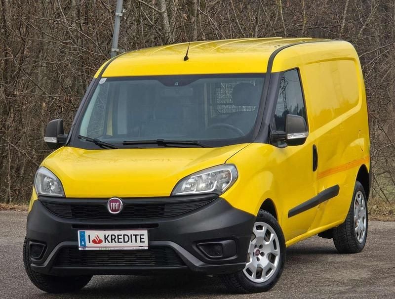 Gebraucht Fiat Doblò 90 PS (66 kW) 2016 Gelb Van / Kleinbus
