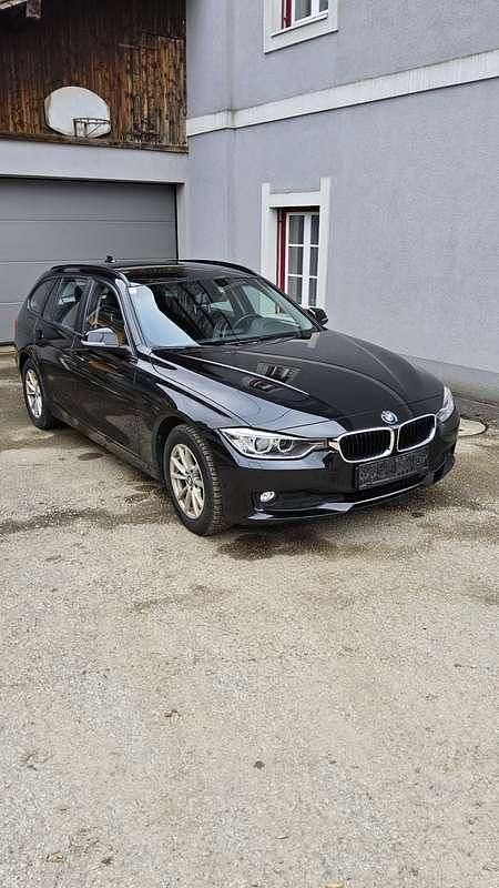 Gebraucht BMW 318 143 PS (105 kW) 2014 Schwarz Kombi