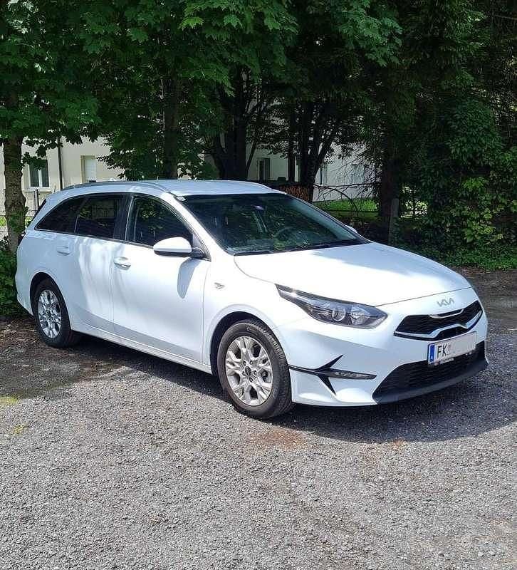 Gebraucht Kia Ceed Sportswagon Silver 101 PS (74 kW) 2022 Kombi