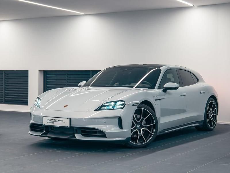 Hellgrau metallic Gebraucht 2024 Porsche Taycan Sport Turismo Limousine | € 99.990 (Teuer) - Bild 1/4