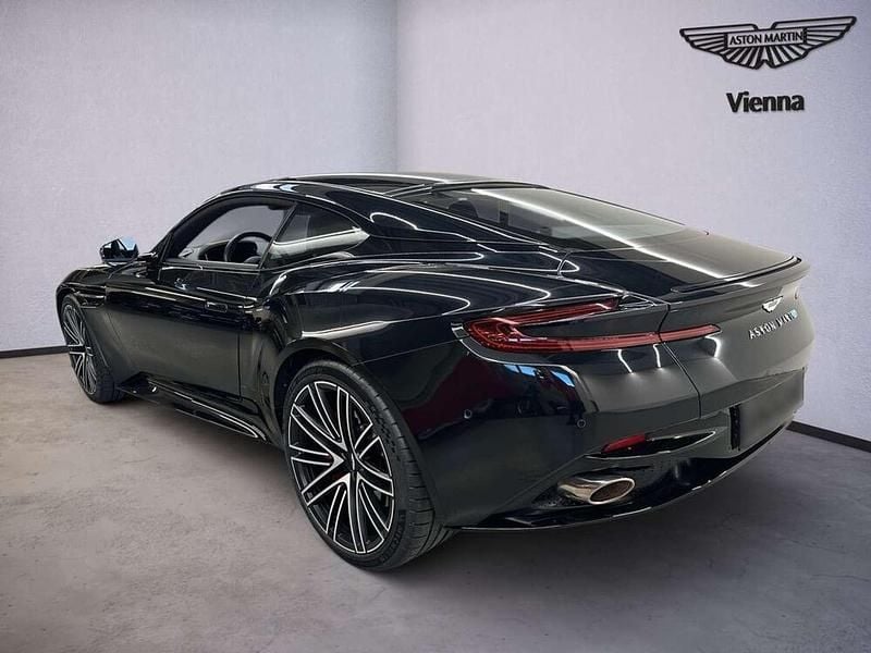 Gebraucht Aston Martin DB12 680 PS (500 kW) 2024 Schwarz Coupé