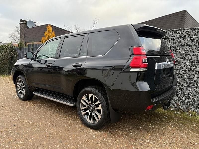 Gebraucht Toyota Land Cruiser 204 PS (150 kW) 2022 SUV