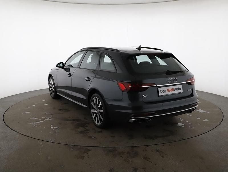 Gebraucht Audi A4 163 PS (119 kW) 2021 Grau Kombi
