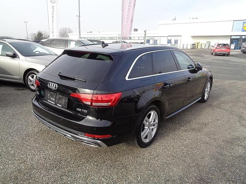 Gebraucht Audi A4 S-Line 150 PS (110 kW) 2019 Schwarz Kombi
