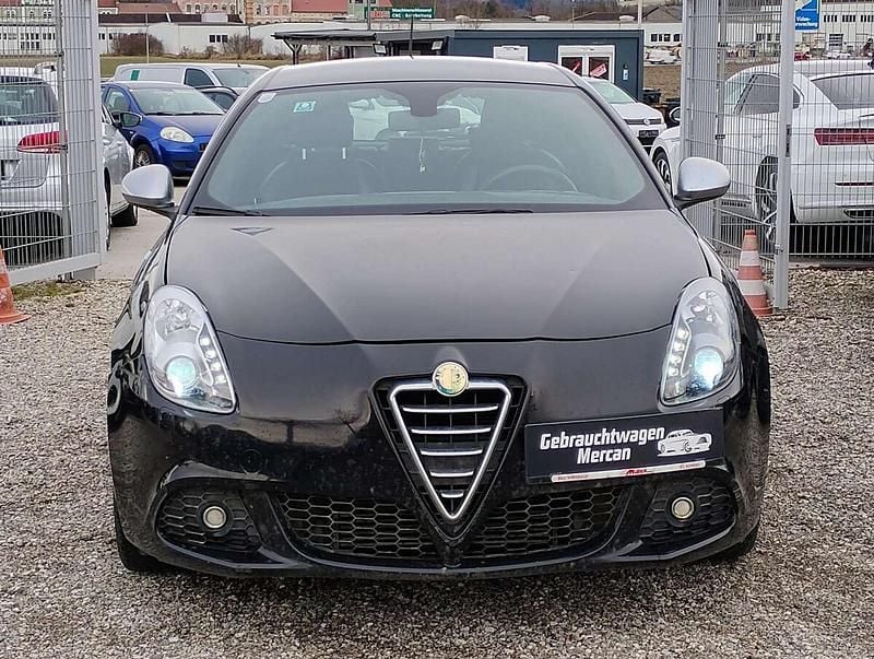 Gebraucht Alfa Romeo Giulietta 120 PS (88 kW) 2013 Schwarz Kleinwagen