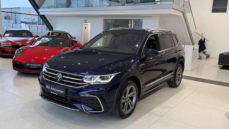 Gebraucht VW Tiguan Allspace R-line 190 PS (139 kW) 2023 Blau SUV