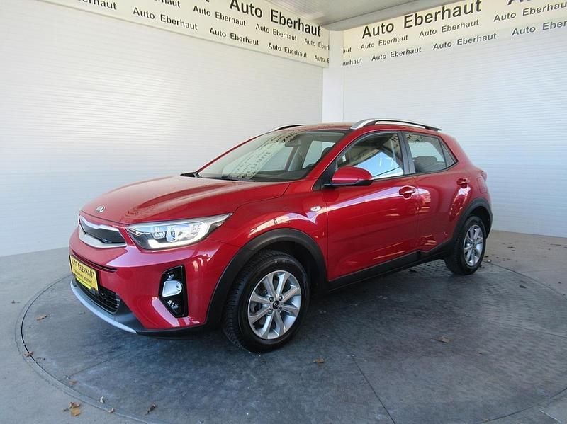 Rot Gebraucht 2017 Kia Stonic SUV | € 11.500 (Fairer Preis) - Bild 1/4