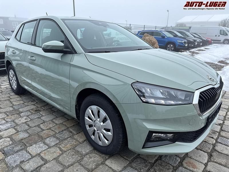 Neu Skoda Fabia Selection 2026 Timianogrün metallic Limousine