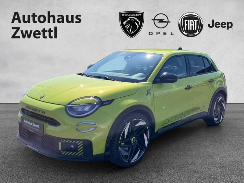 Neu Abarth 600 Scorpionissima 205 kW (280 PS) 2026 Grün SUV