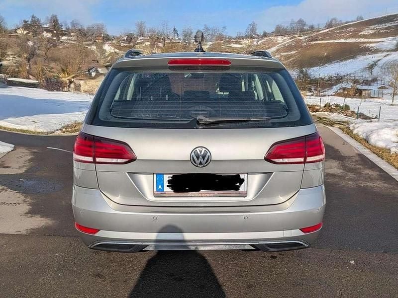 Gebraucht VW Golf VII Comfortline 116 PS (85 kW) 2017 Silber Kombi