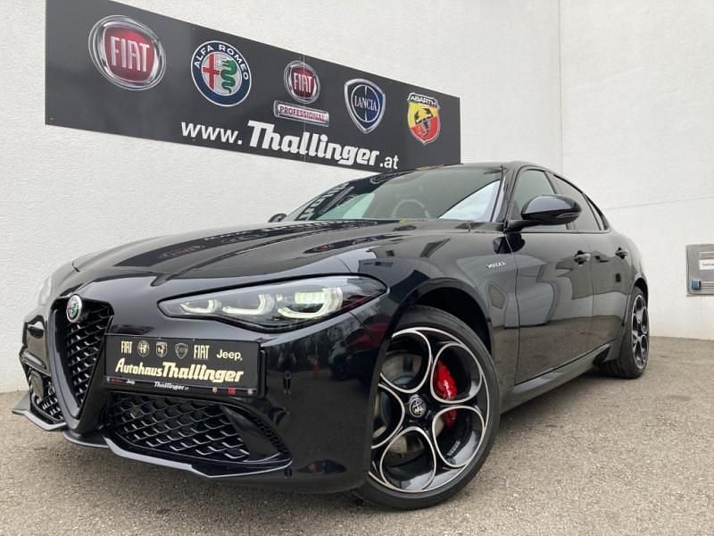 Neu Alfa Romeo Giulia Veloce 280 PS (205 kW) 2025 Rot Limousine