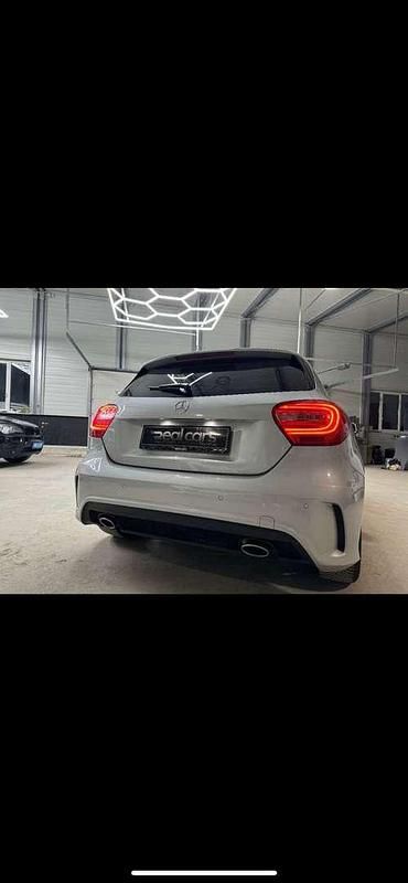 Gebraucht Mercedes A200 Avantgarde 140 PS (102 kW) 2015 Silber Kleinwagen